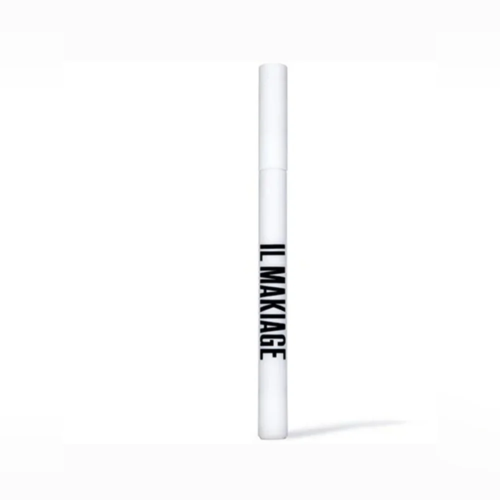 MAKIAGE Black Card Waterproof Liquid Eyeliner - Black